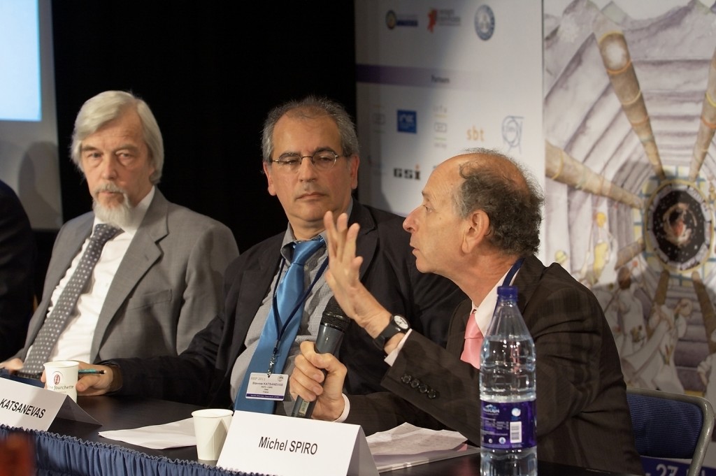 MichelSpiro_HEP2011 Michel Spiro (right), President of CERN Council, presented the European Strategy for particle physics during the EPS-HEP2011 press conference on 25 July 2011. Also on this photo: Rolf Heuer, CERN’s Director General and Stavros Katsanevas (CNRS), centre. Image: LPSC/Tomas Jezo