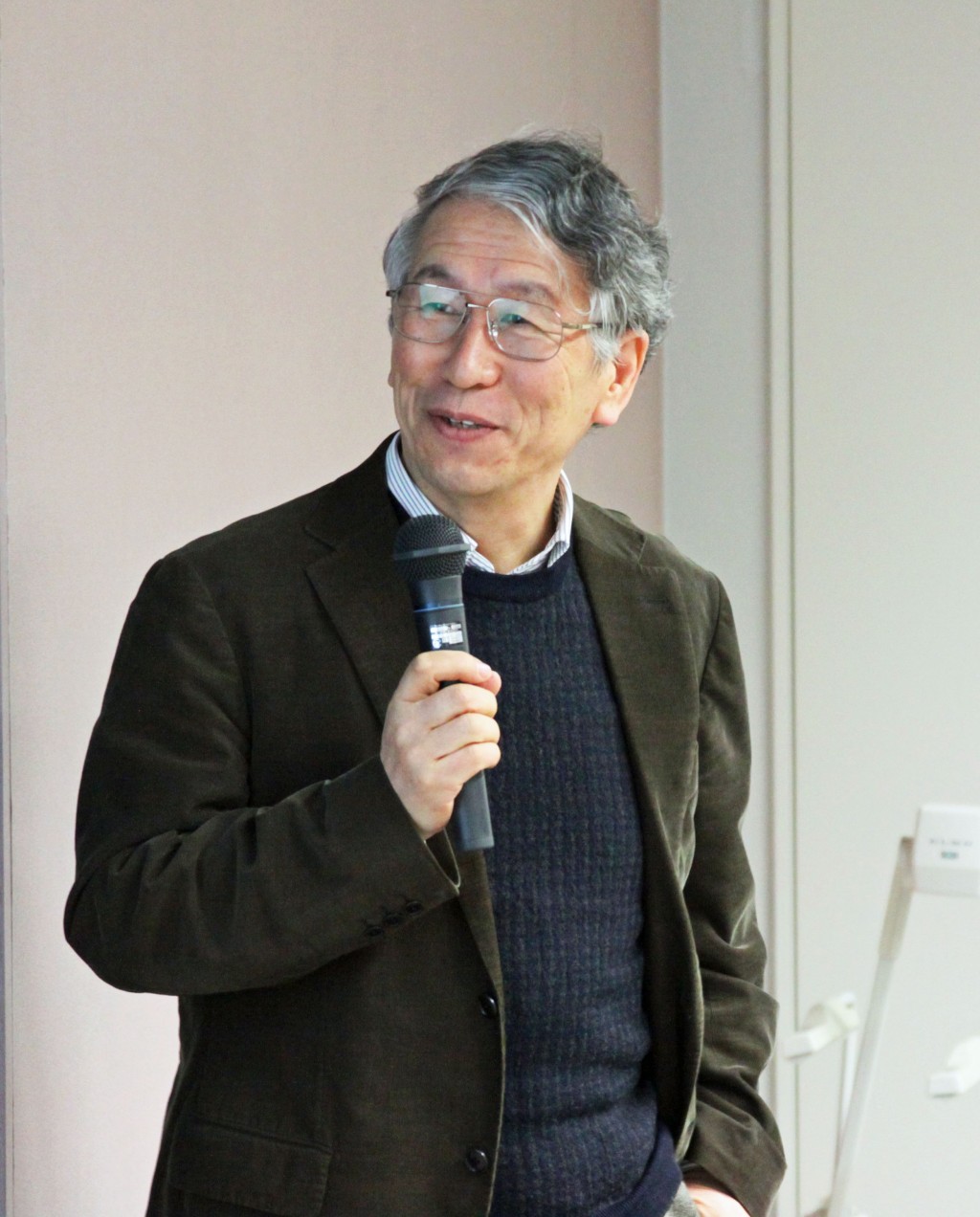 Atsuto Suzuki, KEK director general, addresses the superconducting radiofrequency Baseline Technical Review. Image: ILC